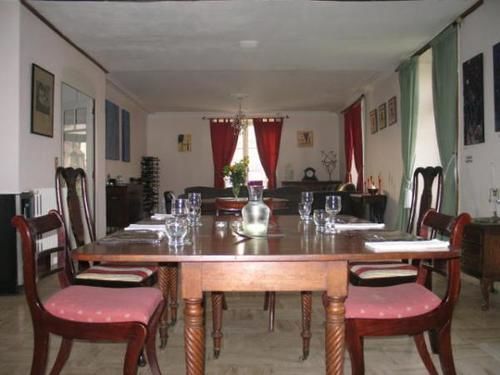 Le Voltaire Bed & Breakfast Airvault Luaran gambar