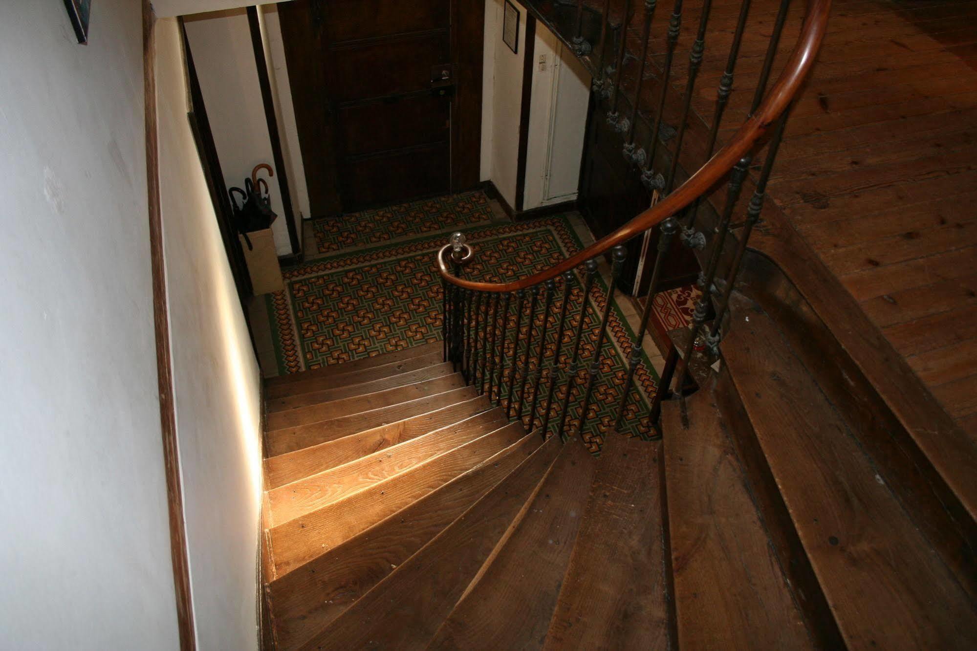 Le Voltaire Bed & Breakfast Airvault Luaran gambar