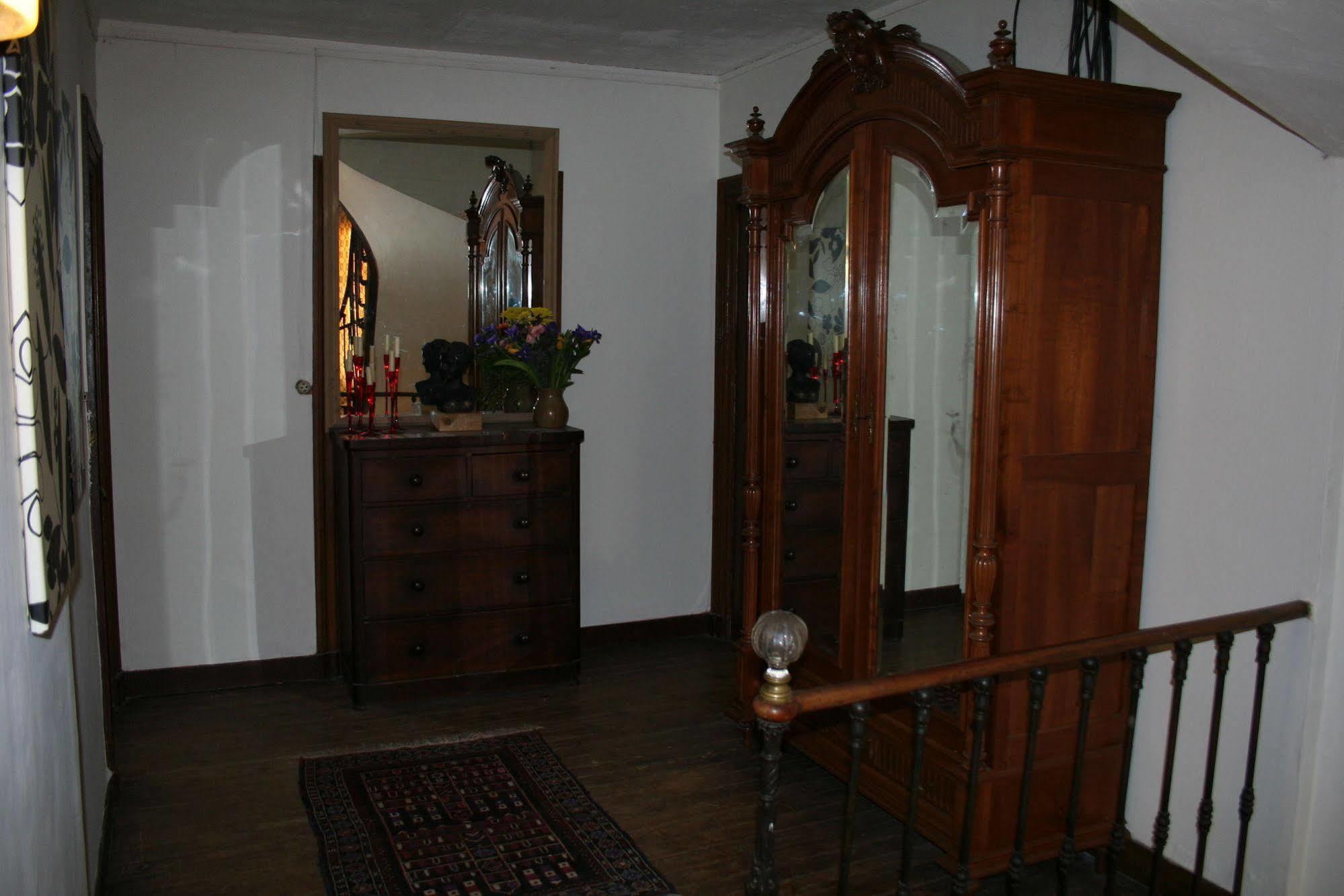 Le Voltaire Bed & Breakfast Airvault Luaran gambar